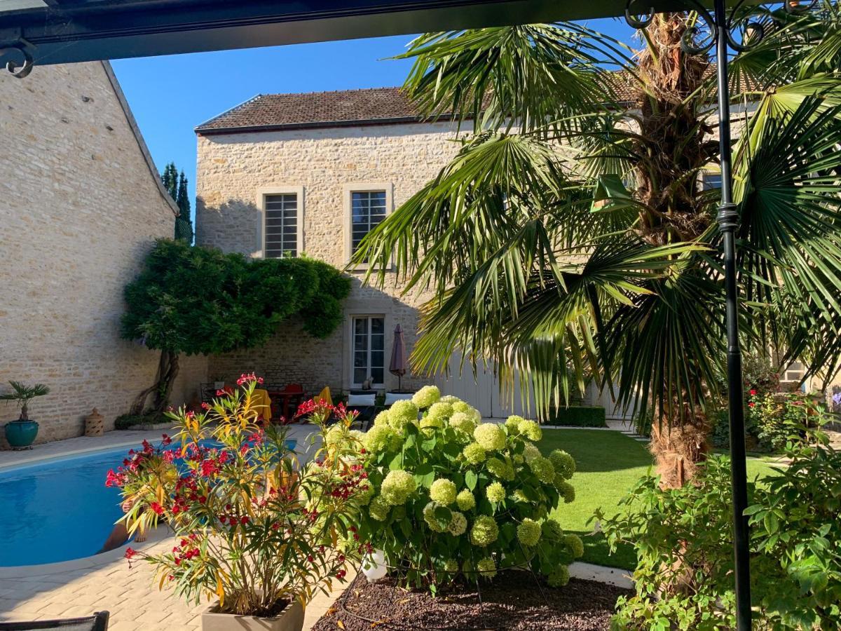"Le Jardin" Chambre De Charme, Piscine A Meursault Eksteriør billede
